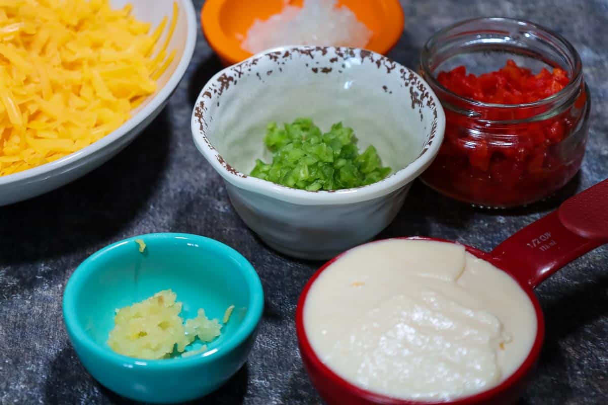 Jalapeno Pimento Cheese Spread Honeybunch Hunts Jalapeno Pimento Cheese Spread Honeybunch Hunts